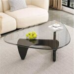 Table basse en verre triangulaire avec base en bois abstraite pour décor moderne – Image 3
